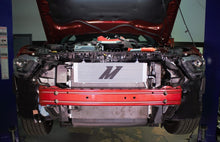 画像をギャラリービューアに読み込む, Mishimoto 2015+ Ford Mustang GT Thermostatic Oil Cooler Kit - Silver