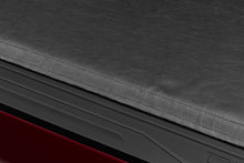 画像をギャラリービューアに読み込む, Tonno Pro 14-19 Chevy Silverado 1500 5.8ft Fleetside Lo-Roll Tonneau Cover