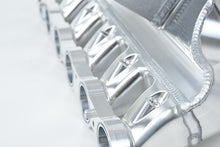 画像をギャラリービューアに読み込む, CSF BMW M2/M3/M4 S58 Comp &amp; Non-Comp (G8X) Charge-Air Cooler Manifold - Thermal Dispersion Black