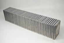 画像をギャラリービューアに読み込む, CSF High Performance Bar &amp; Plate Intercooler Core (Vertical Flow) - 27in L x 6in H x 3in W