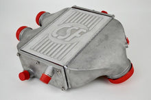 画像をギャラリービューアに読み込む, CSF 2014+ BMW M3/M4 (F8X) Top Mount Charge-Air-Cooler - Raw Finish