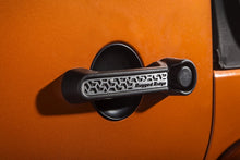 画像をギャラリービューアに読み込む, Rugged Ridge Elite Dr Hndle Insert Contrast Tread2D 07-18 Jeep Wrangler JK