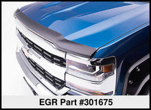 画像をギャラリービューアに読み込む, EGR 16+ Chev Silverado LD Superguard Hood Shield - Matte