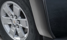 画像をギャラリービューアに読み込む, Bushwacker 15-19 Chevy Colorado (Excl. ZR2) OE Style Fender Flares 2pc Front - Black