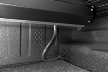 画像をギャラリービューアに読み込む, Rugged Ridge Armis Retractable Locking Bed Cover 20-21 JT