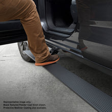 画像をギャラリービューアに読み込む, RealTruck 22-24 Toyota Tundra Crew Cab VoltStep Electric Running Board Kit - Bedliner Coating