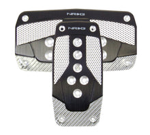 画像をギャラリービューアに読み込む, NRG Aluminum Sport Pedal A/T - Black w/Silver Carbon