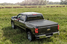 画像をギャラリービューアに読み込む, Roll-N-Lock 15-18 Chevy Colorado/Canyon LB 71-1/2in M-Series Retractable Tonneau Cover