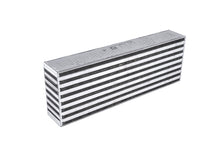 画像をギャラリービューアに読み込む, Garrett Air / Air Intercooler CAC (18.00in x 6.40in x 3.00in) - 310 HP