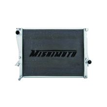 画像をギャラリービューアに読み込む, Mishimoto 99-02 BMWZ3 Manual X-Line (Thicker Core) Aluminum Radiator