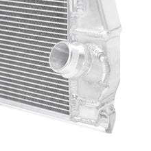 画像をギャラリービューアに読み込む, Mishimoto 2006-2013 BMW 335i/135i (Manual) Performance Aluminum Radiator