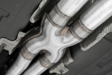 画像をギャラリービューアに読み込む, MBRP 15-16 Dodge Challenger RT 5.7L T304 SS 3in Dual Rear Cat-back CF Quad Tips - Street