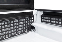 画像をギャラリービューアに読み込む, Putco 20-21 Jeep Gladiator - 5ft (Standard Box) Molle Passenger Side Panel