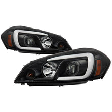 画像をギャラリービューアに読み込む, Spyder 06-13 Chevy Impala / 06-07 Chevy Monte Carlo Projector Headlights - Light Bar - Black