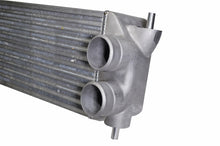 画像をギャラリービューアに読み込む, Injen 15-20 Ford F-150 2.7L/3.5L EcoBoost Bar and Plate Front Mount Intercooler