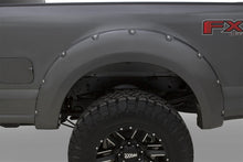 画像をギャラリービューアに読み込む, Bushwacker 17-18 Ford F-250 Super Duty Pocket Style Flares 4pc - Oxford White