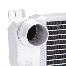 画像をギャラリービューアに読み込む, Mishimoto 99-06 BMW 323i/323i/328i/330i Performance Aluminum Radiator
