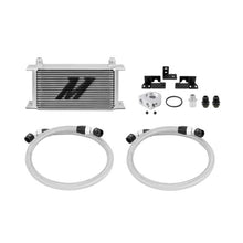 画像をギャラリービューアに読み込む, Mishimoto 07-11 Jeep Wrangler JK Oil Cooler Kit - Silver