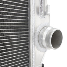 画像をギャラリービューアに読み込む, Mishimoto 17-19 Chevrolet/GMC 6.6 L5p Duramax Radiator