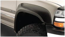 画像をギャラリービューアに読み込む, Bushwacker 07-07 Chevy Silverado 1500 Classic Fleetside Extend-A-Fender Style Flares 4pc - Black