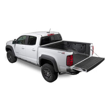 画像をギャラリービューアに読み込む, Putco 15-21 Chevy Colorado /Canyon - 5.1ft (Short Box) Molle Passenger Side Panel