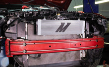 画像をギャラリービューアに読み込む, Mishimoto 2015+ Ford Mustang GT Thermostatic Oil Cooler Kit - Silver