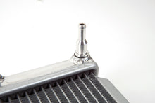 画像をギャラリービューアに読み込む, CSF 08-15 Subaru Impreza WRX/STI 2-Row 42mm High-Performance Aluminum Radiator