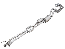 画像をギャラリービューアに読み込む, AWE Tuning 16-22 Toyota Tacoma 0FG Cat-Back Exhaust w/ BashGuard - Dual Chrome Silver Tips