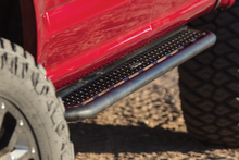 画像をギャラリービューアに読み込む, Go Rhino 07-18 Jeep Wrangler JKU Dominator Extreme D6 SideSteps Complete Kit w/SideStep + Brkts
