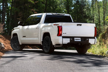 画像をギャラリービューアに読み込む, MBRP 2022 Toyota Tundra 3.5L Dual Cat-back 4in Single Side Exit Rolled Tip - Aluminized Steel