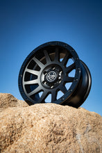 画像をギャラリービューアに読み込む, ICON Compression 18x9 6x5.5 0mm Offset 5in BS 106.1mm Bore Double Black Wheel