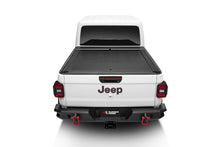 画像をギャラリービューアに読み込む, Rugged Ridge 20-22 Jeep Gladiator w/o Trail Rail Sys Armis Tonneau Cover w/Max Track - Tex. Blk
