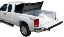 画像をギャラリービューアに読み込む, Tonno Pro 16-19 Toyota Tacoma 6ft Fleetside Tonno Fold Tri-Fold Tonneau Cover