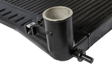 画像をギャラリービューアに読み込む, CSF 06-10 Chevrolet Silverado 6.6L Turbo Diesel Charge-Air-Cooler