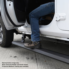 画像をギャラリービューアに読み込む, RealTruck 20-24 Jeep Gladiator CC 4dr VoltStep Electric Running Board Kit - Bedliner Coating