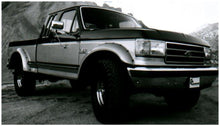 画像をギャラリービューアに読み込む, Bushwacker 87-91 Ford Bronco Cutout Style Flares 2pc - Black