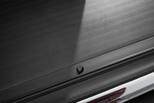 画像をギャラリービューアに読み込む, Rugged Ridge 20-22 Jeep Gladiator w/o Trail Rail Sys Armis Tonneau Cover w/Max Track - Tex. Blk