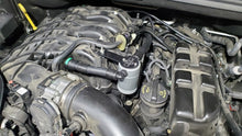 画像をギャラリービューアに読み込む, J&amp;L 16-25 Dodge Durango / Jeep Grand Cherokee 3.6L Oil Separator 3.0 Passenger Side - Clear Anod