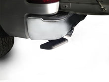 画像をギャラリービューアに読み込む, AMP Research 20-22 Jeep Gladiator (Launch/Overlnd/Rubicon/Sport/Sport S) BedStep - Black