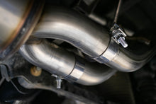 画像をギャラリービューアに読み込む, MBRP 2019 Ram 1500 5.7L (Crew Cab/Quad Cab ONLY) 2.5in Cat Back Dual Split Rear w/ 4.5in Tip - AL