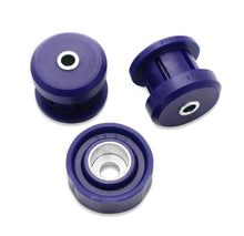 画像をギャラリービューアに読み込む, SuperPro 2003 Infiniti G35 Base Rear Differential Bushing Set - Pinion &amp; Subframe Mounting