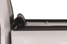 画像をギャラリービューアに読み込む, Tonno Pro 14-19 Chevy Silverado 1500 5.8ft Fleetside Lo-Roll Tonneau Cover