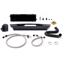 画像をギャラリービューアに読み込む, Mishimoto 2015+ Ford Mustang GT Thermostatic Oil Cooler Kit - Silver