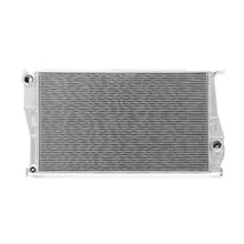 画像をギャラリービューアに読み込む, Mishimoto 2006-2013 BMW 335i/135i (Manual) Performance Aluminum Radiator