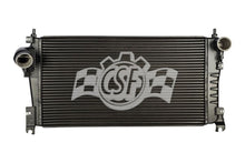 画像をギャラリービューアに読み込む, CSF 06-10 GMC Sierra 2500HD 6.6L OEM Intercooler