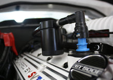 画像をギャラリービューアに読み込む, J&amp;L 07-14 Ford Mustang GT500 Passenger Side Oil Separator 3.0 - Black Anodized