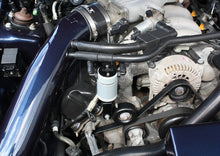 画像をギャラリービューアに読み込む, J&amp;L 99-04 Ford Mustang GT Passenger Side Oil Separator 3.0 - Clear Anodized