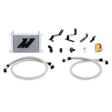 画像をギャラリービューアに読み込む, Mishimoto 2016+ Chevy Camaro Oil Cooler Kit w/ Thermostat - Silver