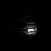 画像をギャラリービューアに読み込む, AlphaRex 14-18 Chevrolet Silverado Luxx-Series LED Tail Lights Black w/Activ Light/Seq Signal