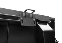 画像をギャラリービューアに読み込む, Extang 16-23 Toyota Tacoma (6ft. 2in. Bed) Solid Fold ALX